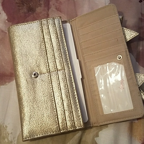 Wallet - Picture 2 of 2